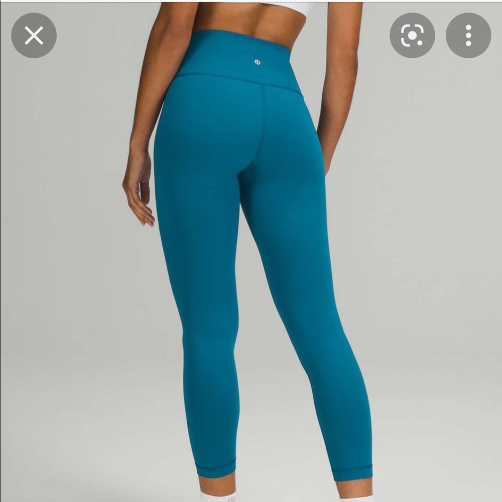Lululemon Capri blue wunder trains 25” inseam size 4